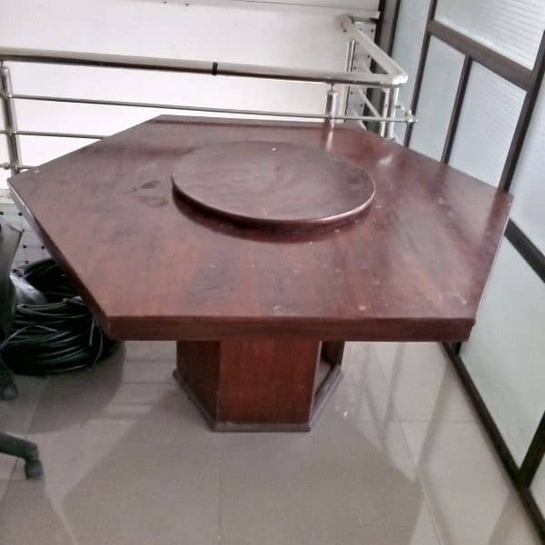 Dining Table 0
