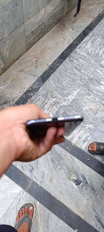 spark note 20 10/10 condition 1