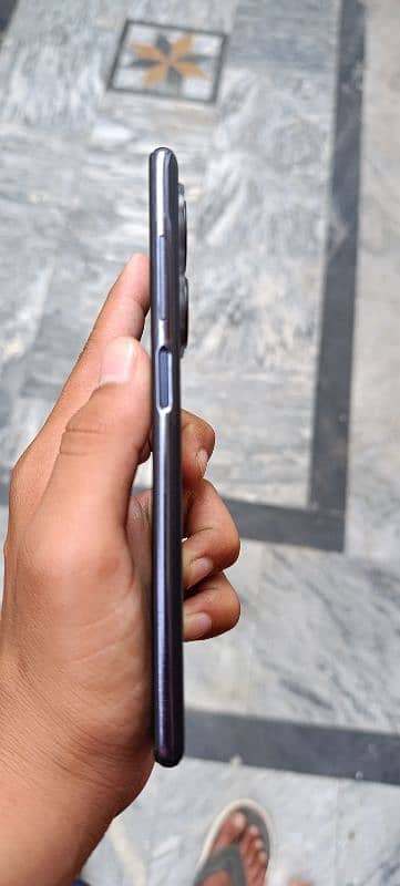 spark note 20 10/10 condition 3