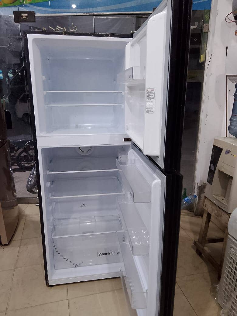 Dawlance fridge GD lare jumbo inverter    (0306=4462/443)Awsum 9
