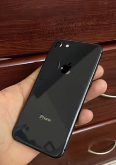 iphone 8 with 256GB Storage and 90 battery    health