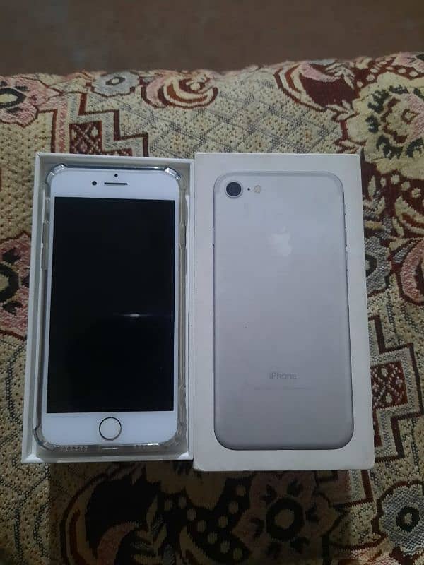 iPhone 7 pta approved waterpack with box 0