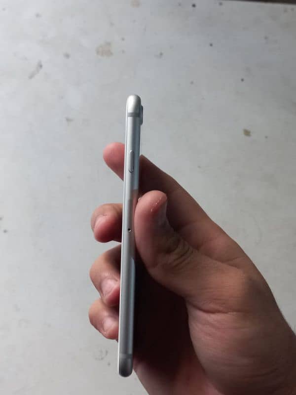 iPhone 7 pta approved waterpack with box 5
