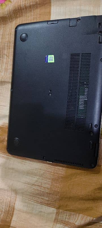 Hp Elite book 745 g4 6