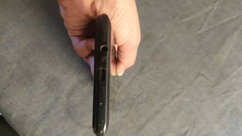 Infinix hot 9 play for urgent sell 4