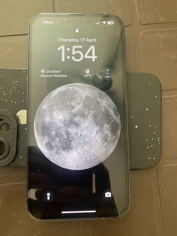 Apple IPhone 13 Pro Max  Storage 256 Gb  LCD Change Battery health 87% 6