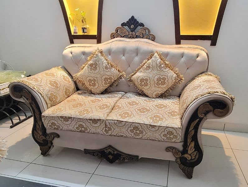 7 Seater Sofa with Cushions 2