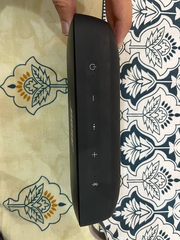BOSE flex soundlink gen 2 4