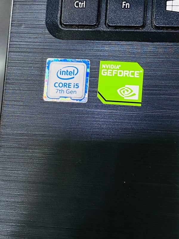 Acer Aspire 3 with Intel Core i5 7th with 128gb ssd+1tb hdd nvidia GC 2