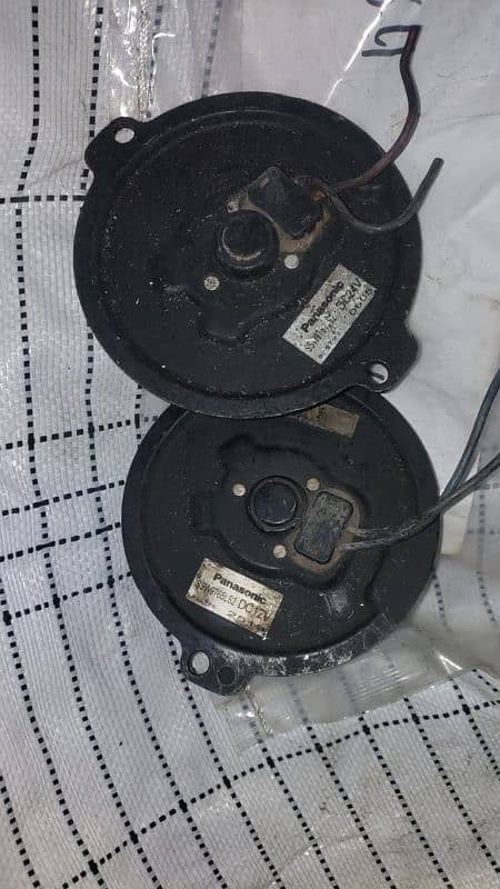 DC 12 volt Panasonic motor 0