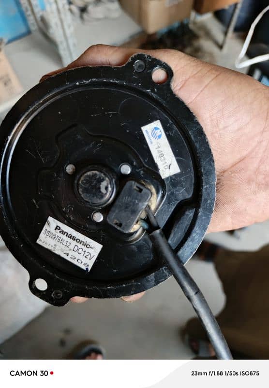 DC 12 volt Panasonic motor 2