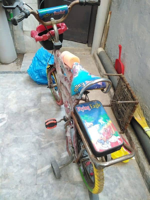 cycle in red colour 2
