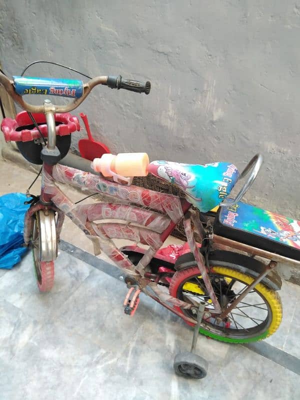 cycle in red colour 3