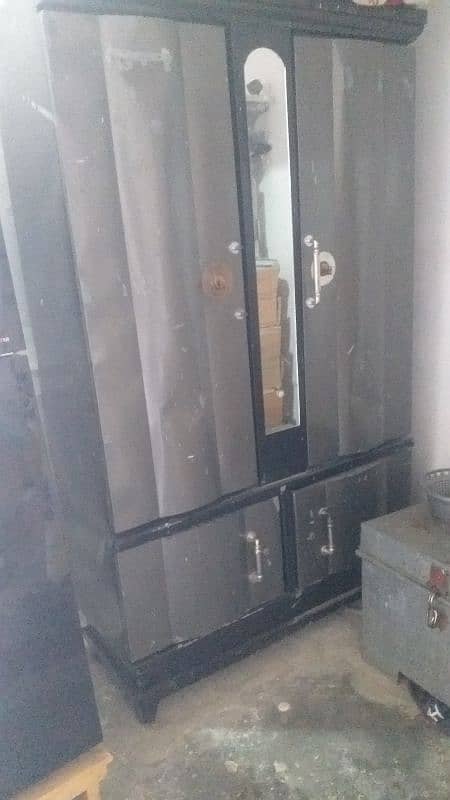 5 seater sofa set in good condition 4