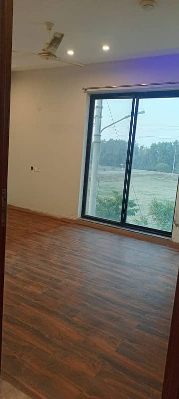 8 MARLA UPPER PORTION AVAILABLE FOR RENT IN DHA RAHBER 11 6