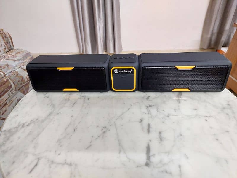 Bluetooth speakers and portable sound bar NewRixing NR-7015 9