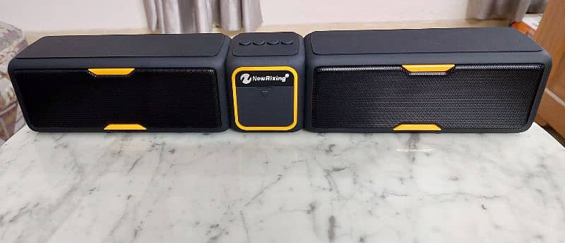 Bluetooth speakers and portable sound bar NewRixing NR-7015 10
