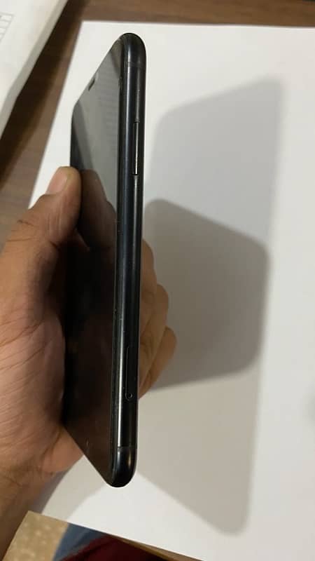Iphone XR 64 gb pta approved 5