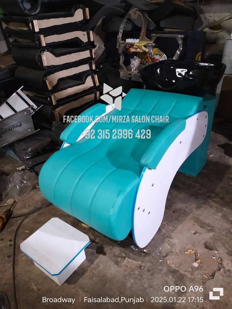 Barber chair/Cutting chair/Massage bed/ Shampoo unit/Trolly 0