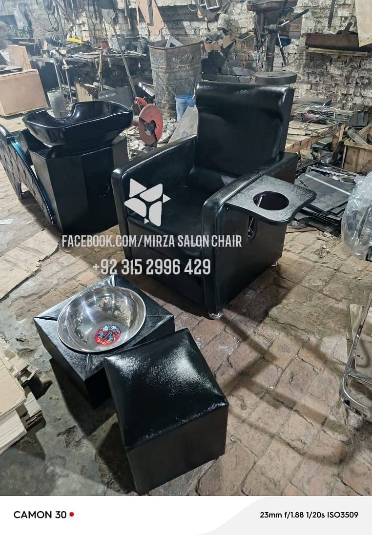 Barber chair/Cutting chair/Massage bed/ Shampoo unit/Trolly 15