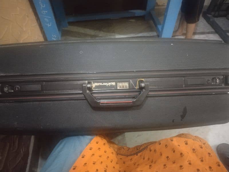 suit case 5