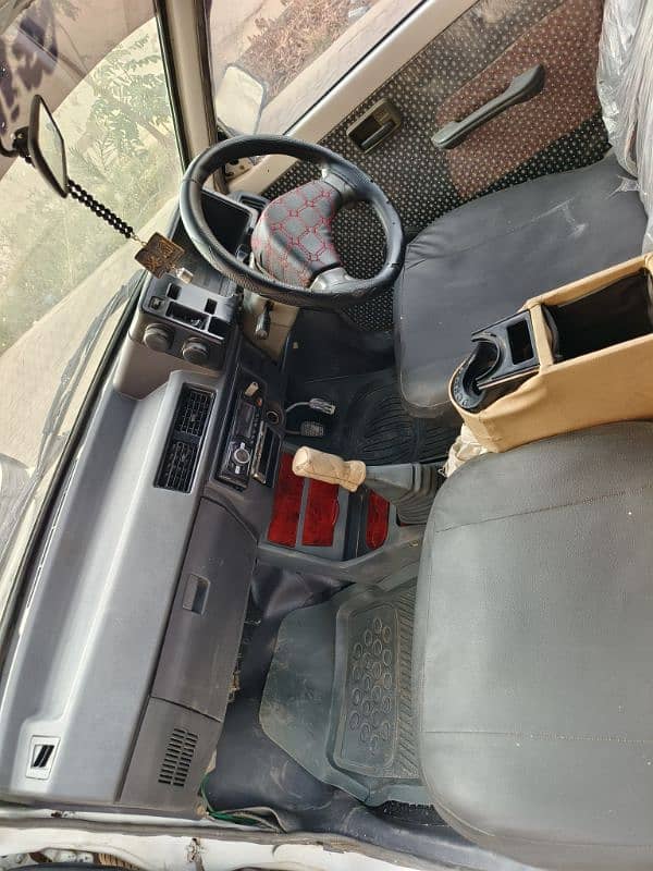 Suzuki Mehran VXR 2017 4