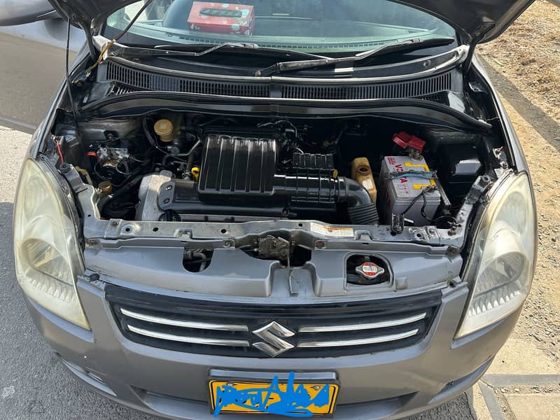 Suzuki Swift 2010 1.3DLX 5