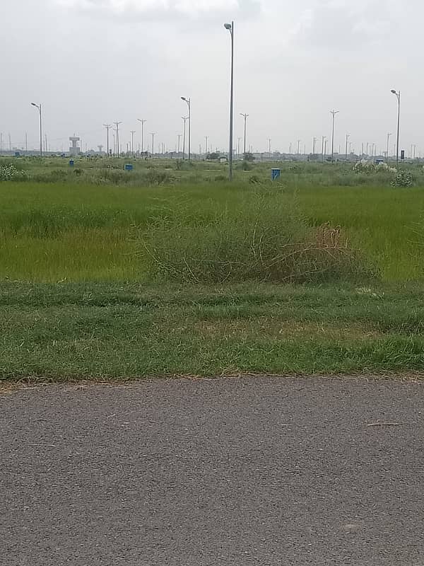 1 Kanal Plot For Sale In EME Society In Reasonable Price 8