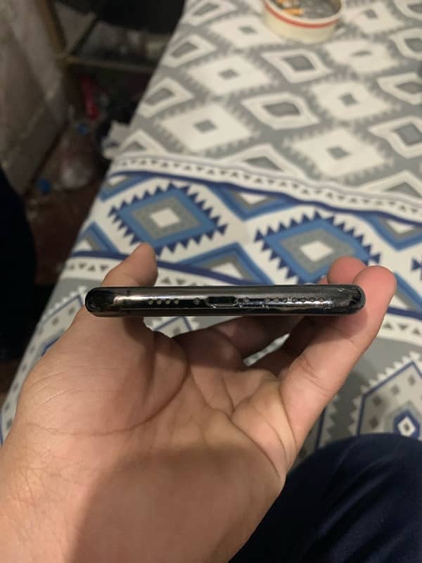 iP 11 pro max 256 6