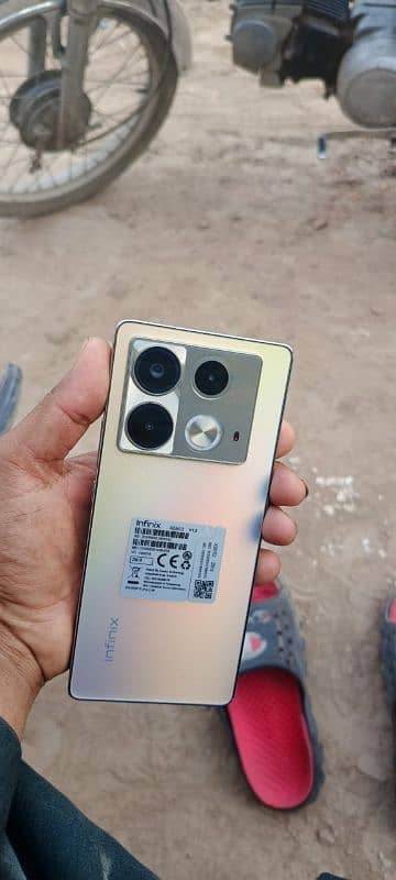 infinix note 40 (10/9) condition full box 4