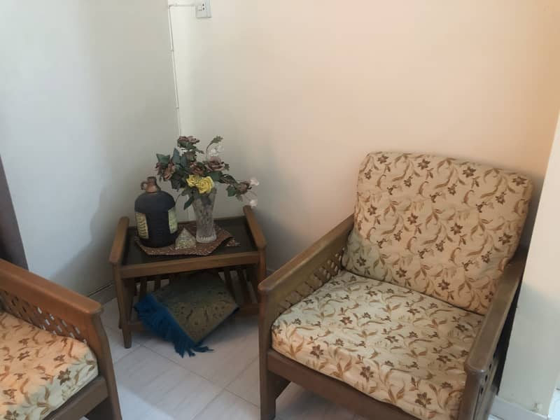 5 seater wooden sofa set + three center tables 2