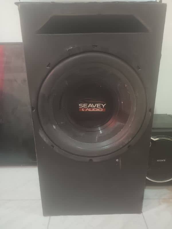 boofer and Amplifier 0