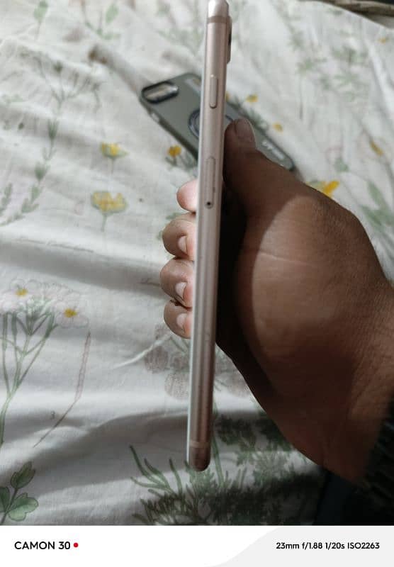Iphone 8 plus 256GB PTA approved 4
