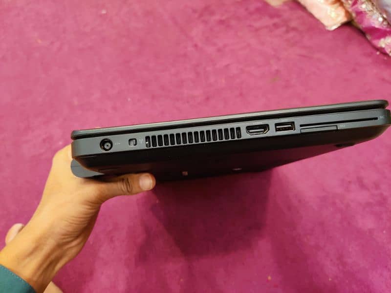 Dell Latitude E5440 Core i7 4th Gen | 256gb ssd | 14" Display 2
