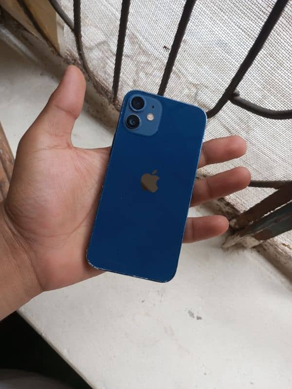 iPhone 12 mini screen crack but 100 % working 1
