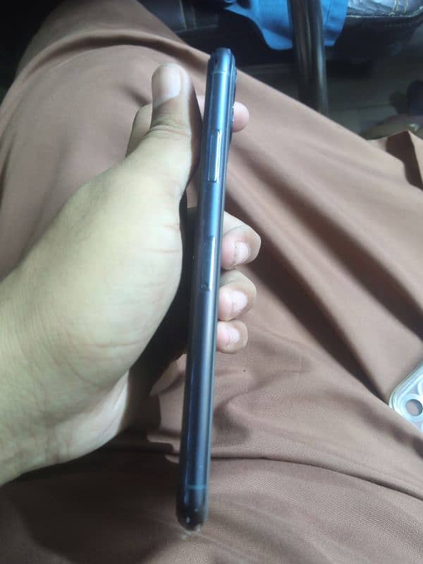 iPhone 11promax 256gb factory unlock 4
