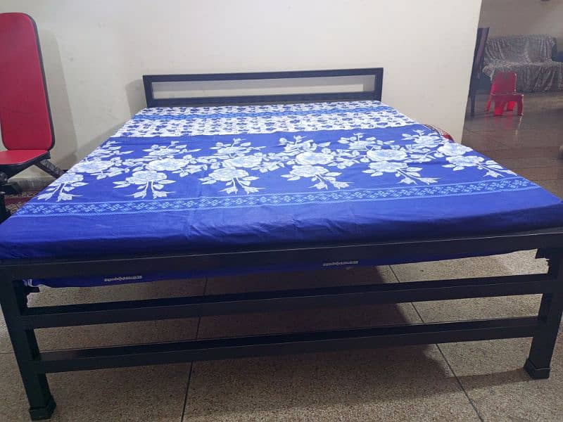 iron double bed queen size 3