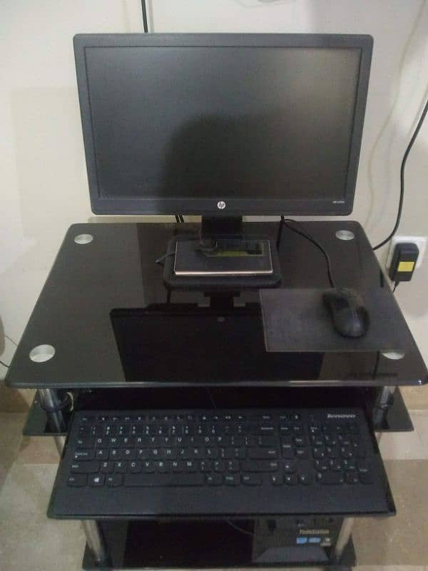 Lenovo core i3 for sale ( trolley not icloud) 1