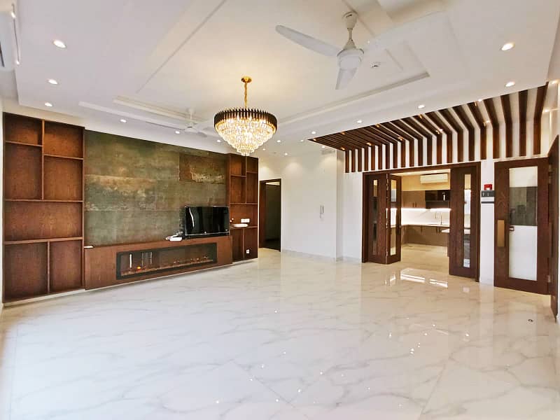 One Kanal Gorgeous Bungalow Situated At Most Prime Location DHA Lahore 13