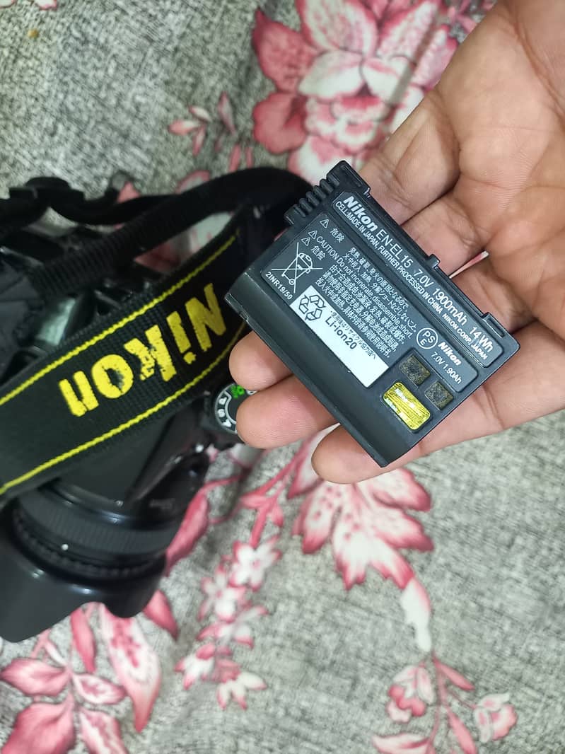 DSLR D7000 Camera | 1.8/50mm Lence | with orignal battery and charger 7
