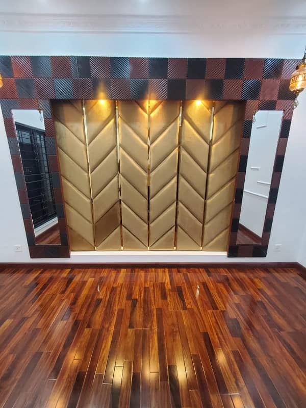 10 Marla Brand New House ( Double Unit ) Available In DHA 11 ( Rahbar ) Sector 1 Lahore 8