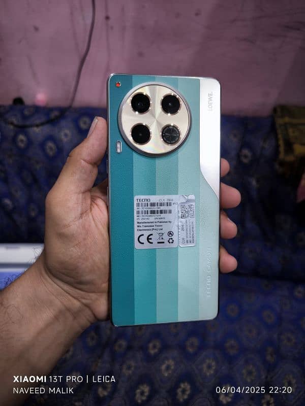 Camon 30 8+8/256 no chajer 0