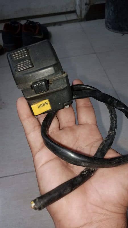 gs 150 assembly genuine set engine side tapy back carrier 2