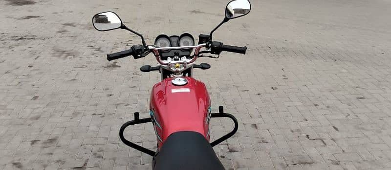 YB 125Z DX 2023 YAMAHA 1