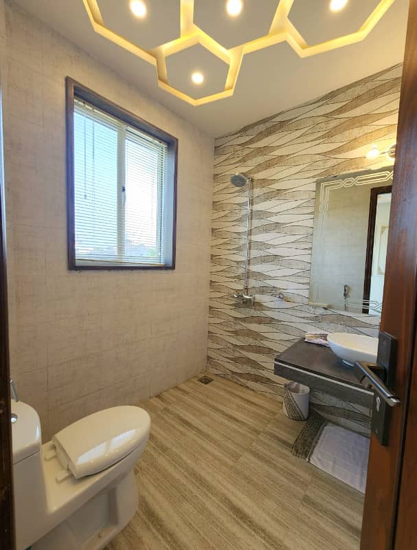 10 MARLA BRAND NEW DUPILEX HOUSE FOR SALE SAME DESIGN PAIR HOUSE WITH ORIGINAL PICS 2