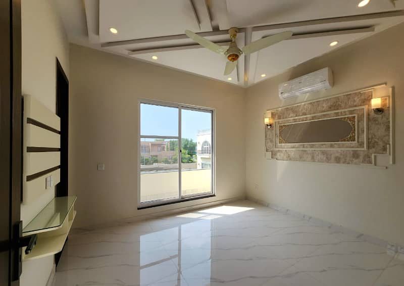 10 MARLA BRAND NEW DUPILEX HOUSE FOR SALE SAME DESIGN PAIR HOUSE WITH ORIGINAL PICS 6