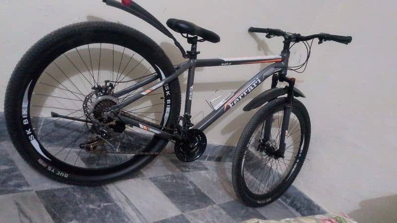 "Used Geared Cycle | Great Condition | Budget Friendly!" 0
