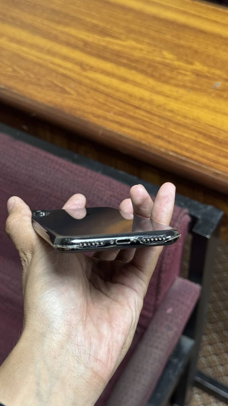 Iphone X Pta Approved 256 GB 4