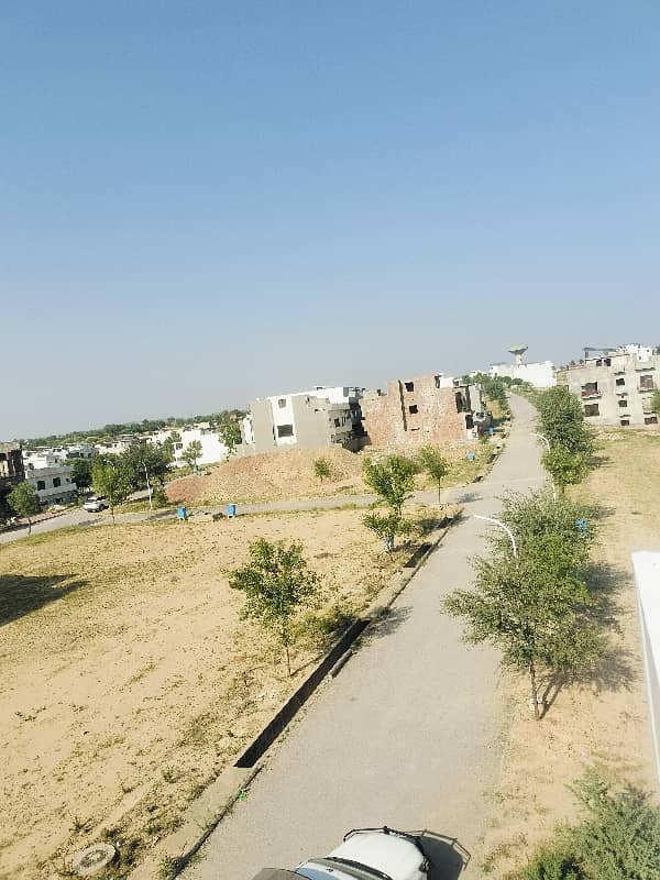 7 Marla Plot For Sale 10