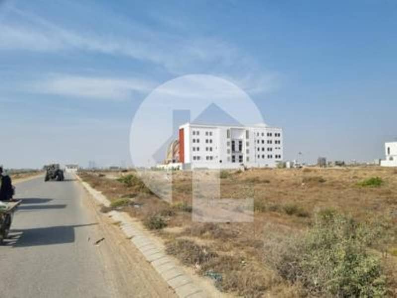 Prime Plot For Sale 4000 Square Yards On Faisal 16th & 17th Street, Phase VIII Zone B Exceptional Investment Opportunity 1